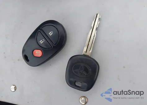 2008 Toyota Tacoma z USA, uszkodzony, nr VIN 5TETX22N18Z488030